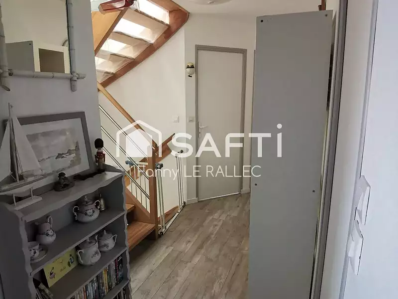 Immeuble, 180 m²
