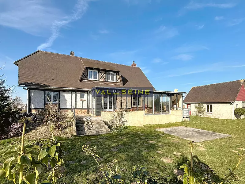 Maison, 178 m²