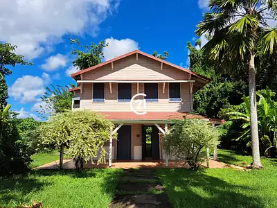 Maison, 230 m²