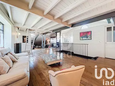 Maison, 270 m²