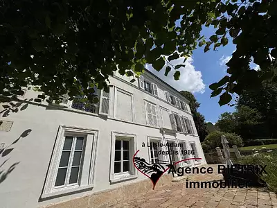 Maison, 219 m²