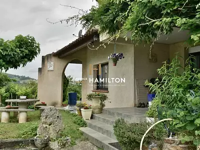 Maison, 234 m²