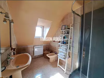 Maison, 147 m²