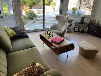 Maison, 243,22 m²