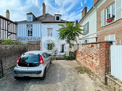 Immeuble, 121 m²