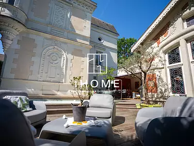 Maison, 225 m²