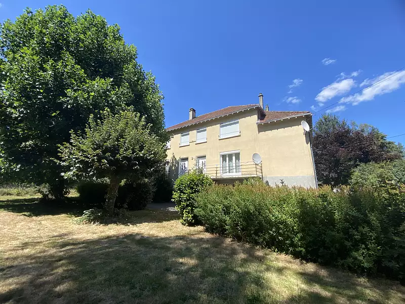 Maison, 225 m²