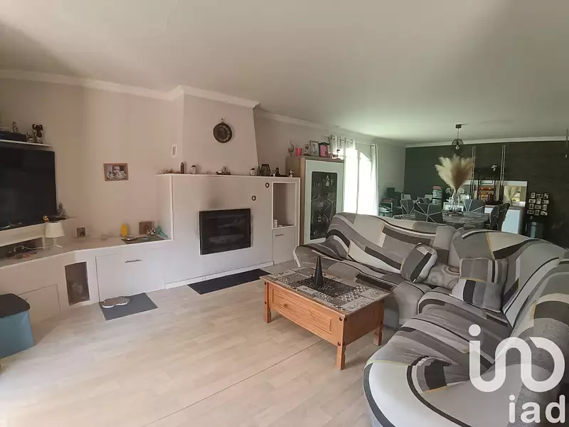 Maison, 213 m²