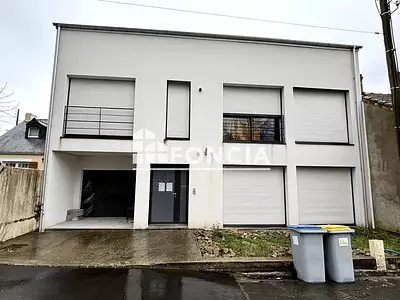 Immeuble, 304 m²