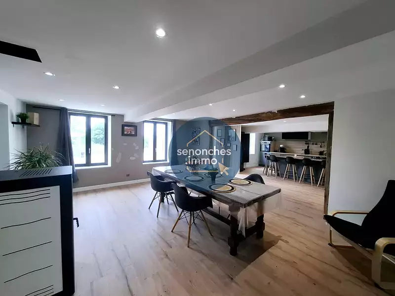 Maison, 214 m²
