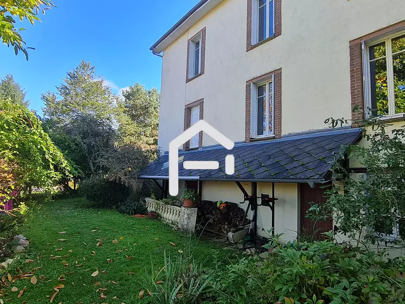 Maison, 260 m²