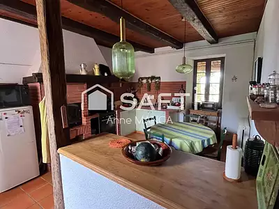 Maison, 285 m²