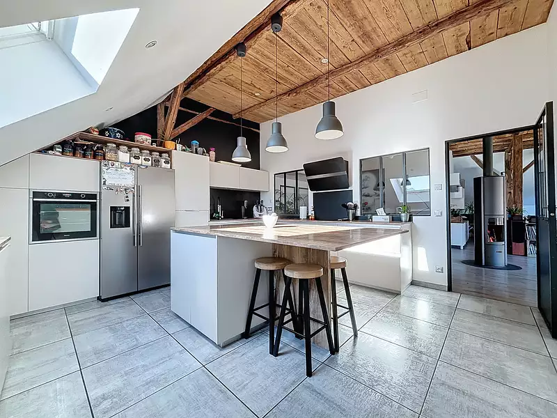 Maison, 230 m²