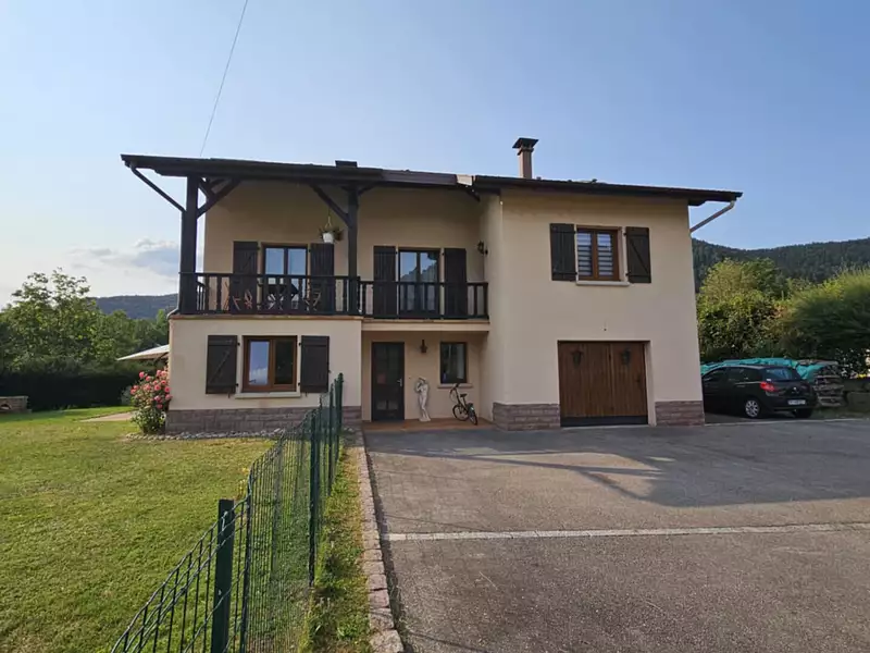 Maison, 220 m²
