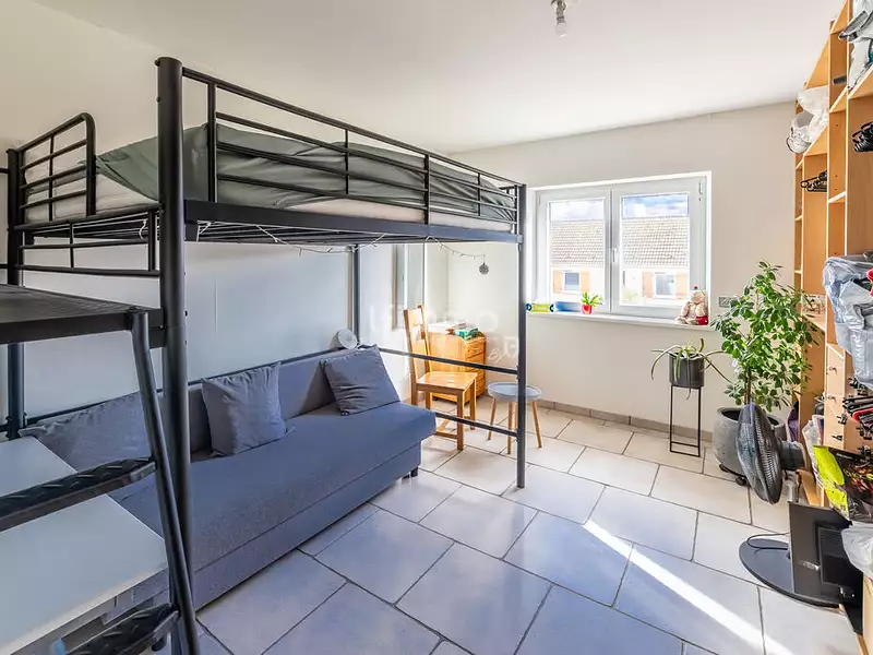 Maison, 165 m²