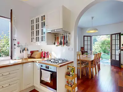 Maison, 200 m²
