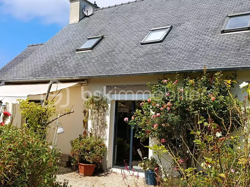 Maison, 163 m²