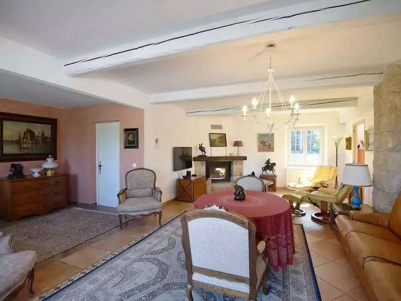 Maison, 200 m²