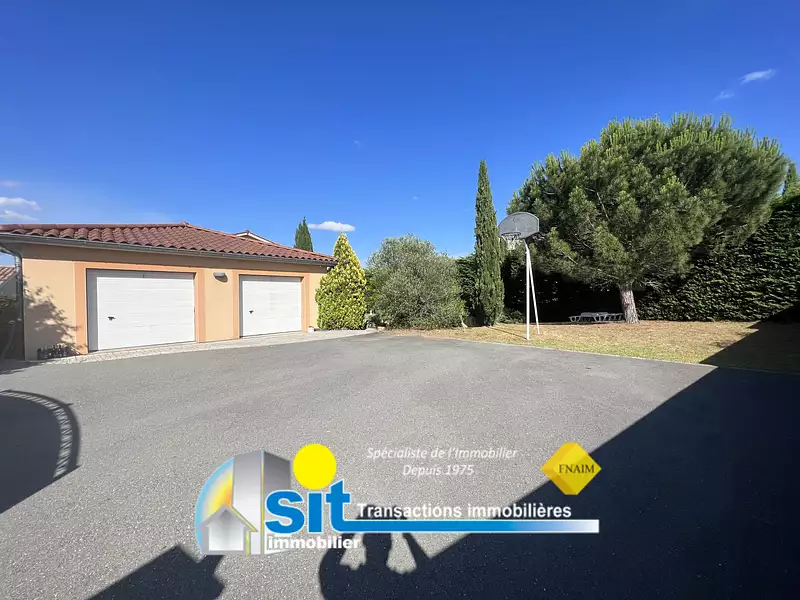Maison, 300 m²