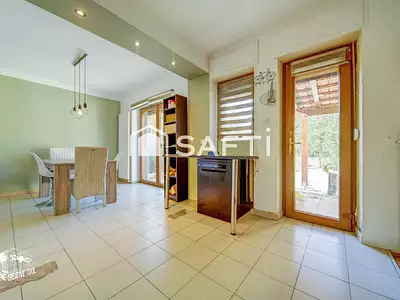 Maison, 114 m²
