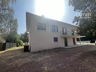 Maison, 240 m²