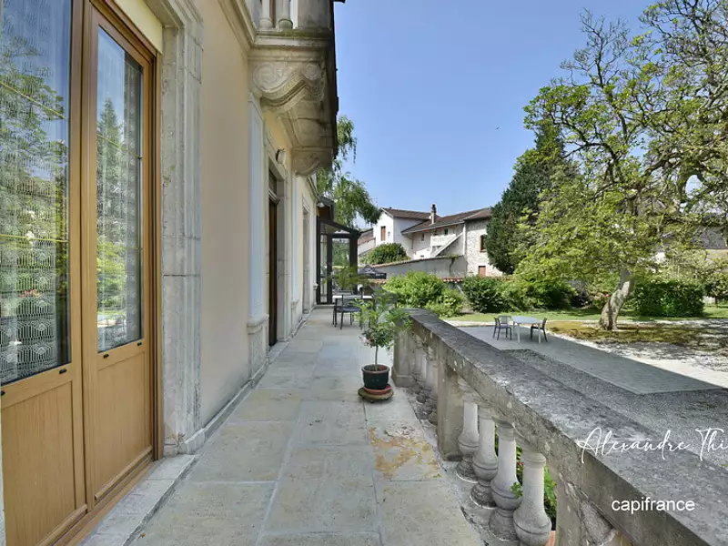 Maison, 361 m²