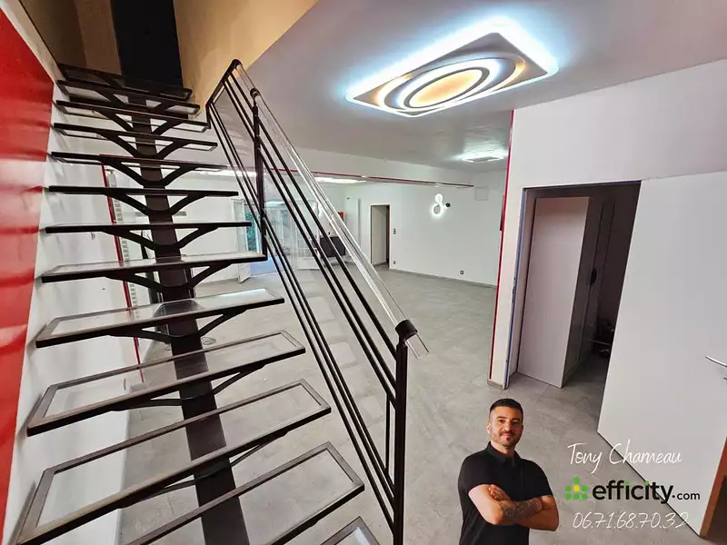Maison, 280 m²
