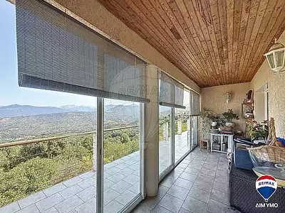 Maison, 179 m²