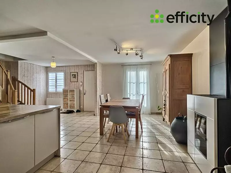 Maison, 177 m²