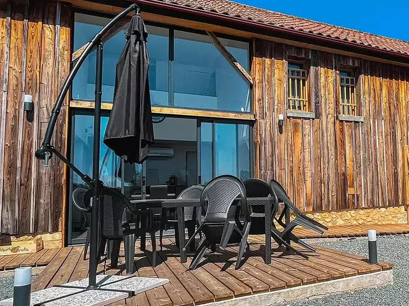 Maison, 900 m²