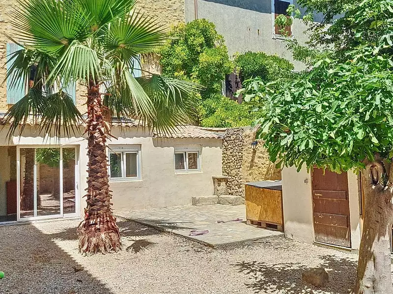 Maison, 340 m²