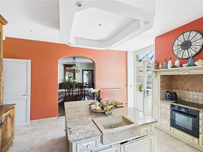 Maison, 400 m²