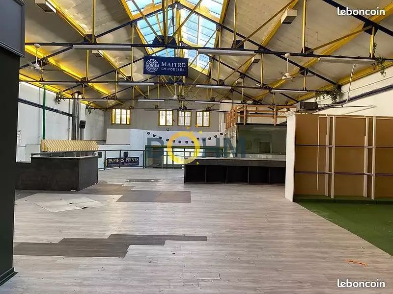 Divers, 850 m²