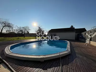 Maison, 225 m²