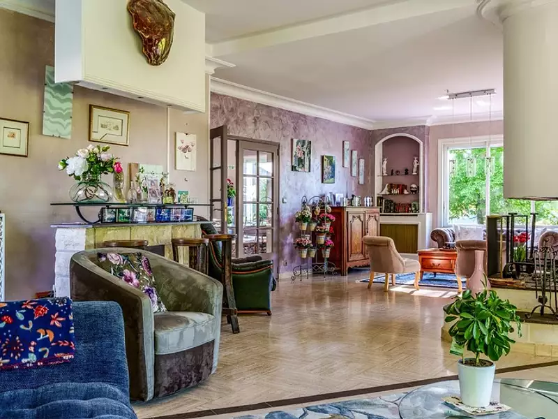 Maison, 335 m²