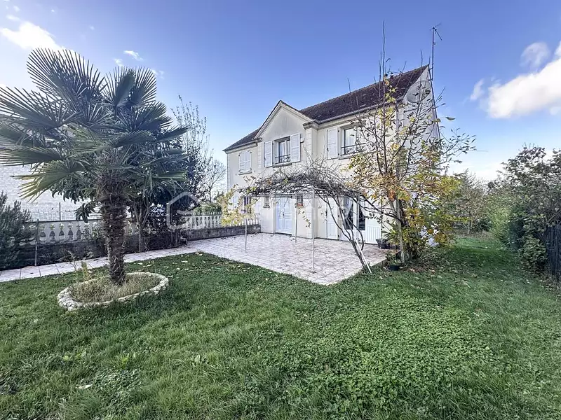 Maison, 183 m²