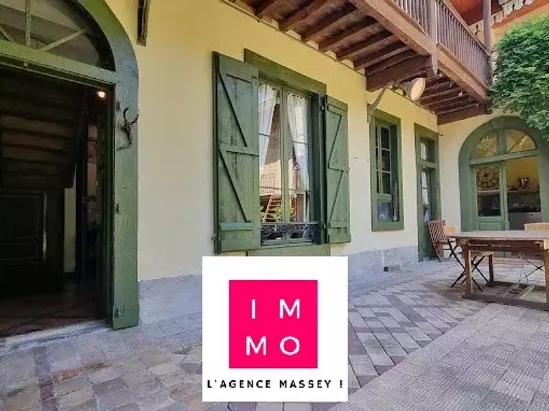 Maison, 298 m²