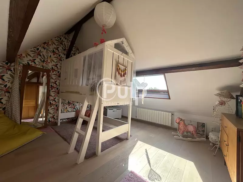 Maison, 141 m²