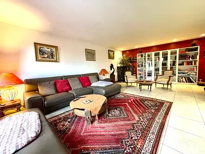 Maison, 225 m²
