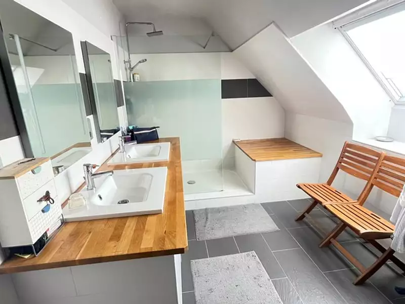 Maison, 143 m²
