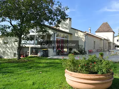 Maison, 280 m²