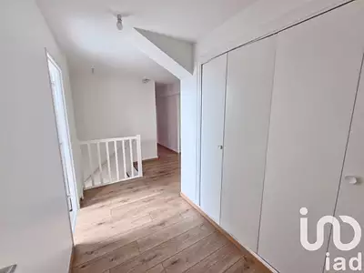 Maison, 218 m²