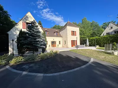 Maison, 320 m²