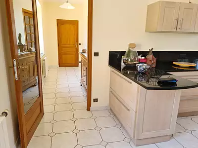 Maison, 303 m²