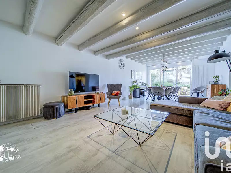 Maison, 192 m²