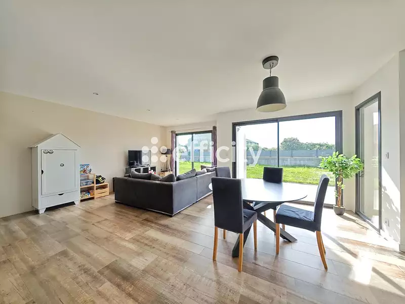 Maison, 126 m²