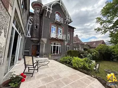 Maison, 357,7 m²