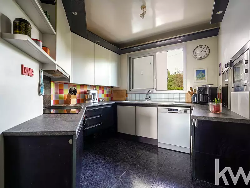Maison, 184 m²