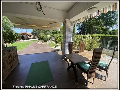 Maison, 233 m²