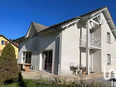 Maison, 146 m²